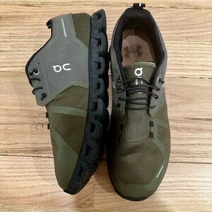 On Running Men’s Cloudace Sneakers in Olive/Black